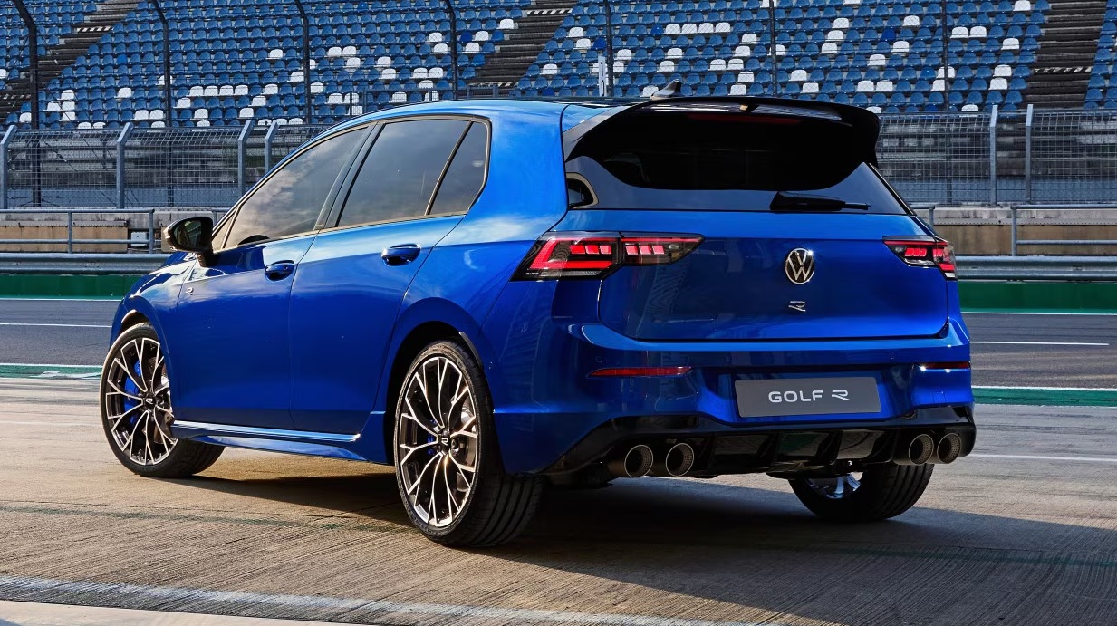 2025 Golf R