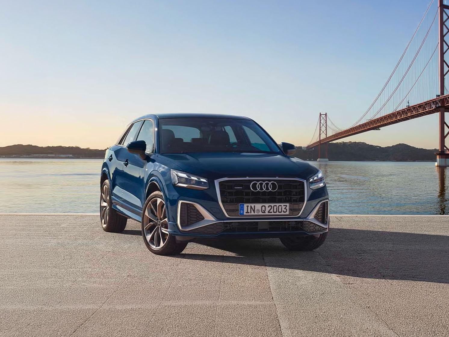 Audi Q2 Banner